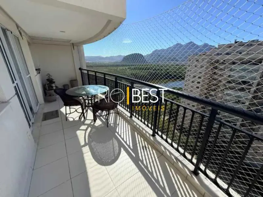 Apartamento com 2 quartos para alugar, 78m2 em Rio De Janeiro - RJ - imagem 1 Foto 1 de Apartamento com 2 quartos para alugar, 78m2 em Rio De Janeiro - RJ