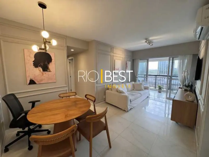 Foto 2 de Apartamento com 2 quartos à venda, 75m2 em Rio De Janeiro - RJ