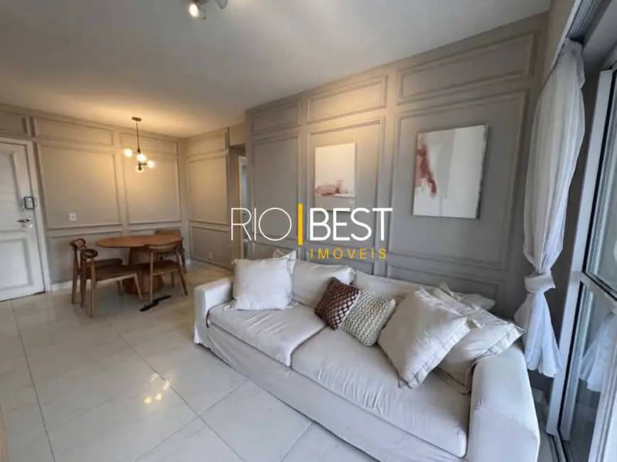 Foto 4 de Apartamento com 2 quartos à venda, 75m2 em Rio De Janeiro - RJ