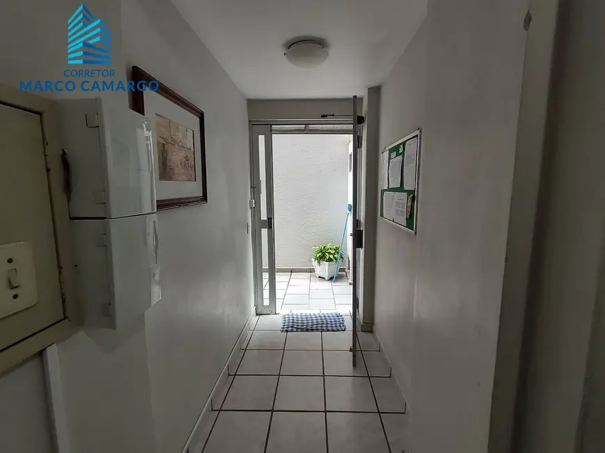 Foto 8 de Apartamento com 2 quartos à venda, 49m2 em Água Verde, Curitiba - PR