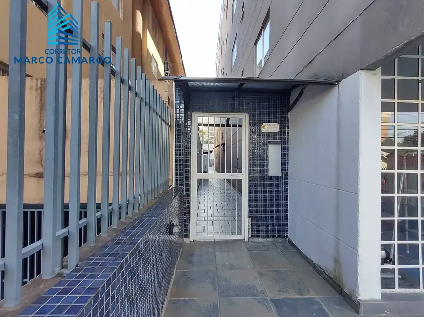 Foto 3 de Apartamento com 2 quartos à venda, 49m2 em Água Verde, Curitiba - PR