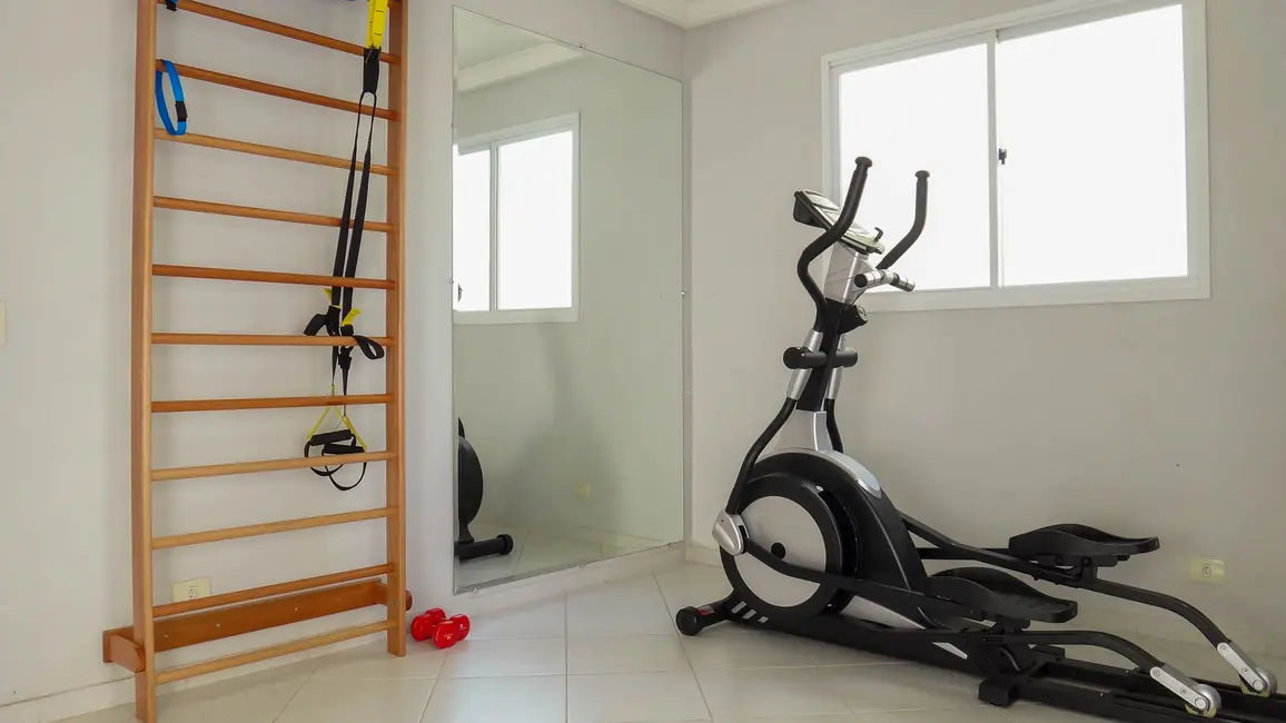 Foto 5 de Apartamento com 4 quartos à venda, 93m2 em Água Verde, Curitiba - PR