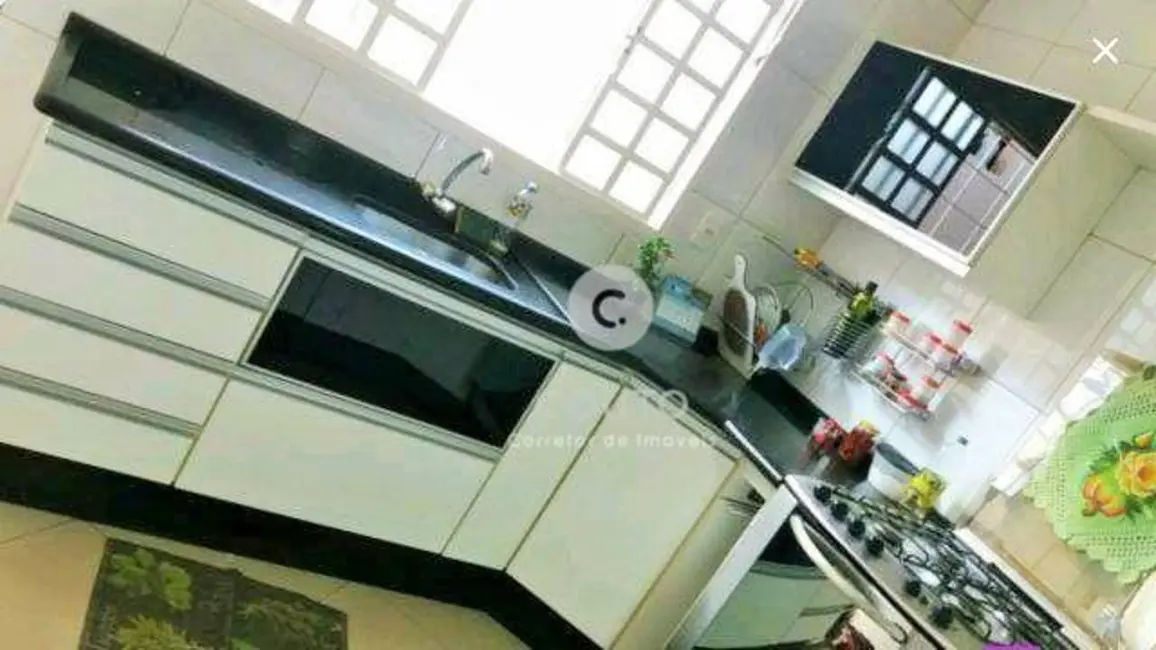 Casa com 3 quartos à venda, 250m2 em Jardim Santa Genebra, Campinas - SP - imagem 5 Foto 5 de Casa com 3 quartos à venda, 250m2 em Jardim Santa Genebra, Campinas - SP