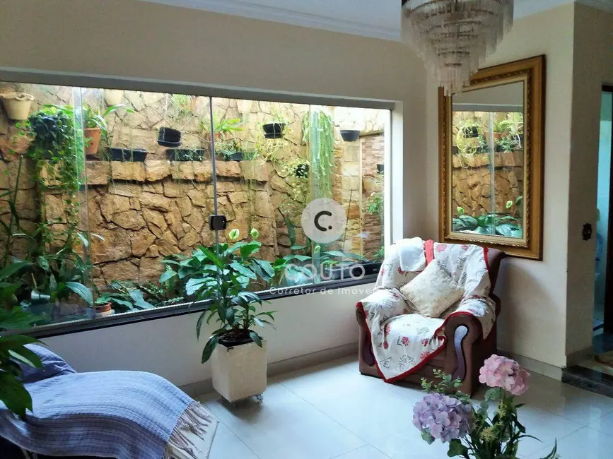 Foto 8 de Casa com 4 quartos à venda, 312m2 em Jardim Nossa Senhora de Fátima, Nova Odessa - SP