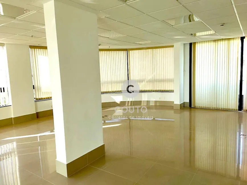 Sala Comercial à venda, 118m2 em Loteamento Residencial Vila Bella, Campinas - SP - imagem 3 Foto 3 de Sala Comercial à venda, 118m2 em Loteamento Residencial Vila Bella, Campinas - SP