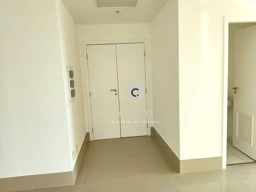 Sala Comercial à venda, 118m2 em Loteamento Residencial Vila Bella, Campinas - SP - imagem 4 Foto 4 de Sala Comercial à venda, 118m2 em Loteamento Residencial Vila Bella, Campinas - SP