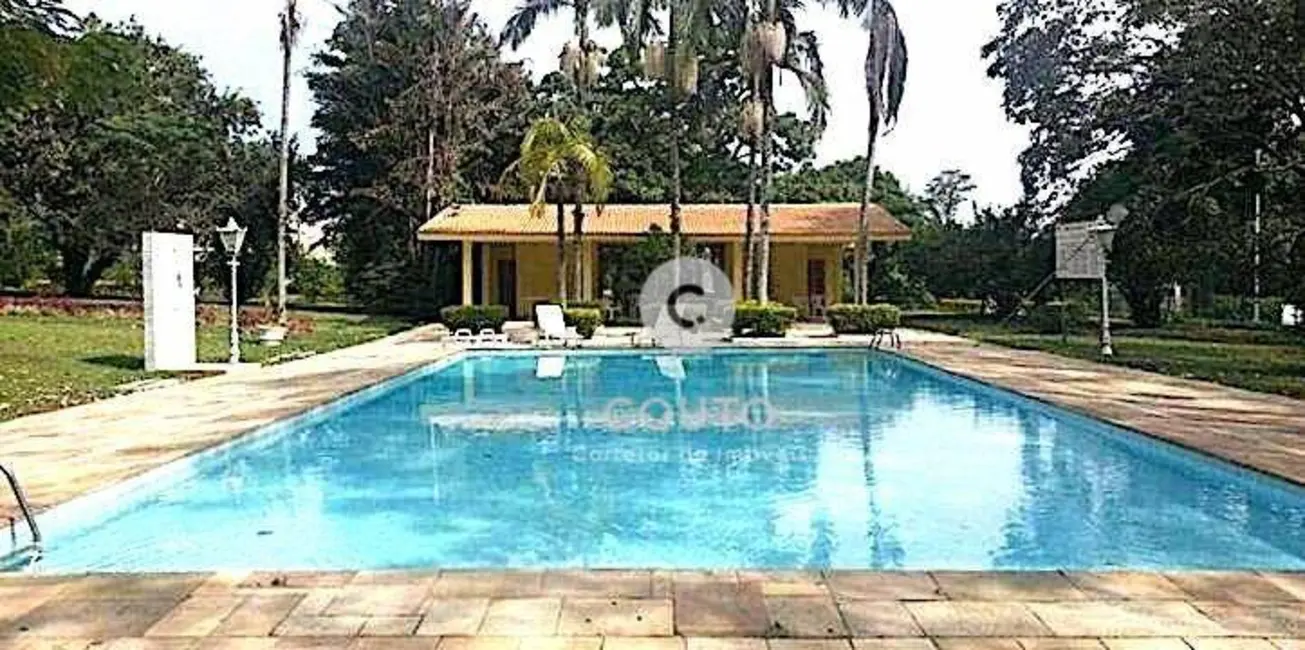 Foto 2 de Terreno / Lote à venda, 4682m2 em Salto - SP
