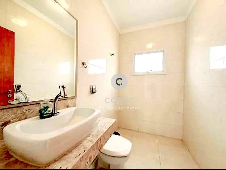 Foto 5 de Casa de Condomínio com 3 quartos à venda, 1200m2 em Salto - SP