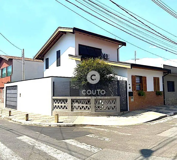 Foto 1 de Casa com 2 quartos à venda, 140m2 em Vila Estanislau, Campinas - SP