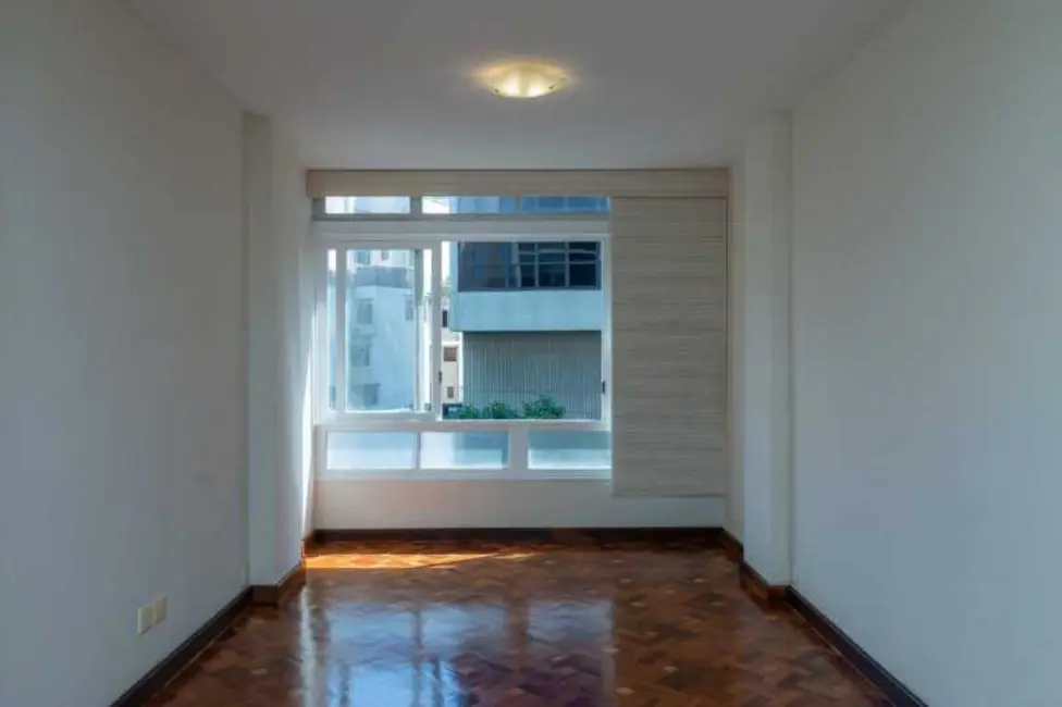Foto 2 de Apartamento com 3 quartos à venda, 140m2 em Rio De Janeiro - RJ