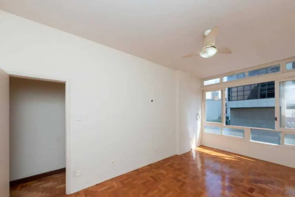 Foto 3 de Apartamento com 3 quartos à venda, 140m2 em Rio De Janeiro - RJ