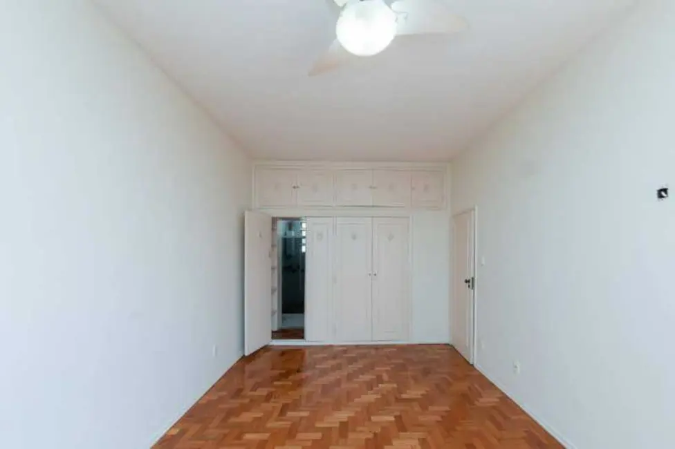 Foto 8 de Apartamento com 3 quartos à venda, 140m2 em Rio De Janeiro - RJ