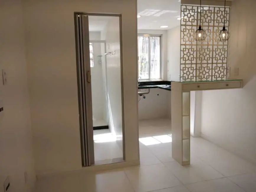 Foto 1 de Apartamento com 1 quarto à venda, 20m2 em Rio De Janeiro - RJ