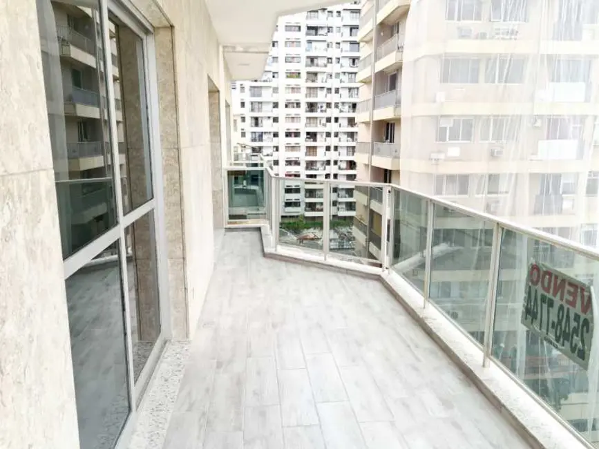 Apartamento com 4 quartos à venda, 185m2 em Rio De Janeiro - RJ - imagem 4 Foto 4 de Apartamento com 4 quartos à venda, 185m2 em Rio De Janeiro - RJ