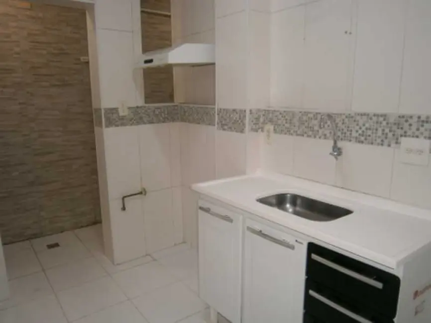 Foto 9 de Apartamento com 2 quartos à venda, 60m2 em Rio De Janeiro - RJ