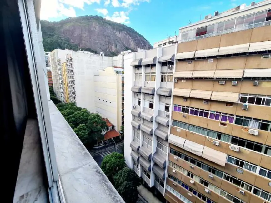 Foto 9 de Apartamento com 4 quartos à venda, 220m2 em Rio De Janeiro - RJ