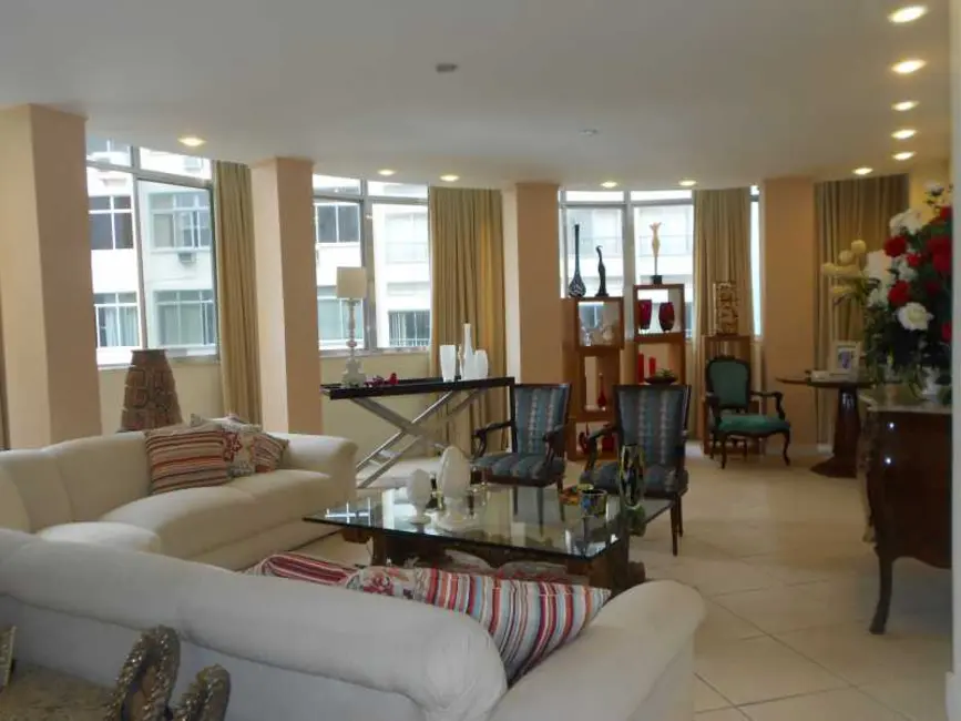 Apartamento com 4 quartos à venda e para alugar, 247m2 em Rio De Janeiro - RJ - imagem 1 Foto 1 de Apartamento com 4 quartos à venda e para alugar, 247m2 em Rio De Janeiro - RJ