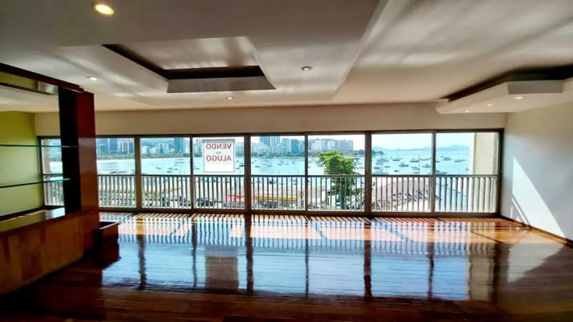 Foto 1 de Apartamento com 4 quartos à venda e para alugar, 300m2 em Rio De Janeiro - RJ