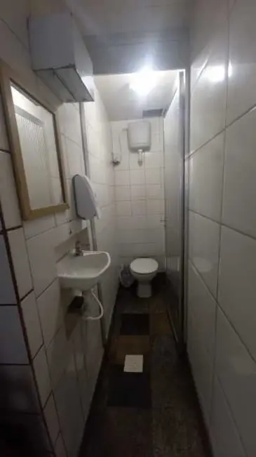 Loja à venda, 40m2 em Rio De Janeiro - RJ - imagem 9 Foto 9 de Loja à venda, 40m2 em Rio De Janeiro - RJ