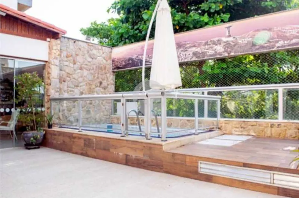 Foto 2 de Cobertura com 4 quartos à venda, 330m2 em Rio De Janeiro - RJ