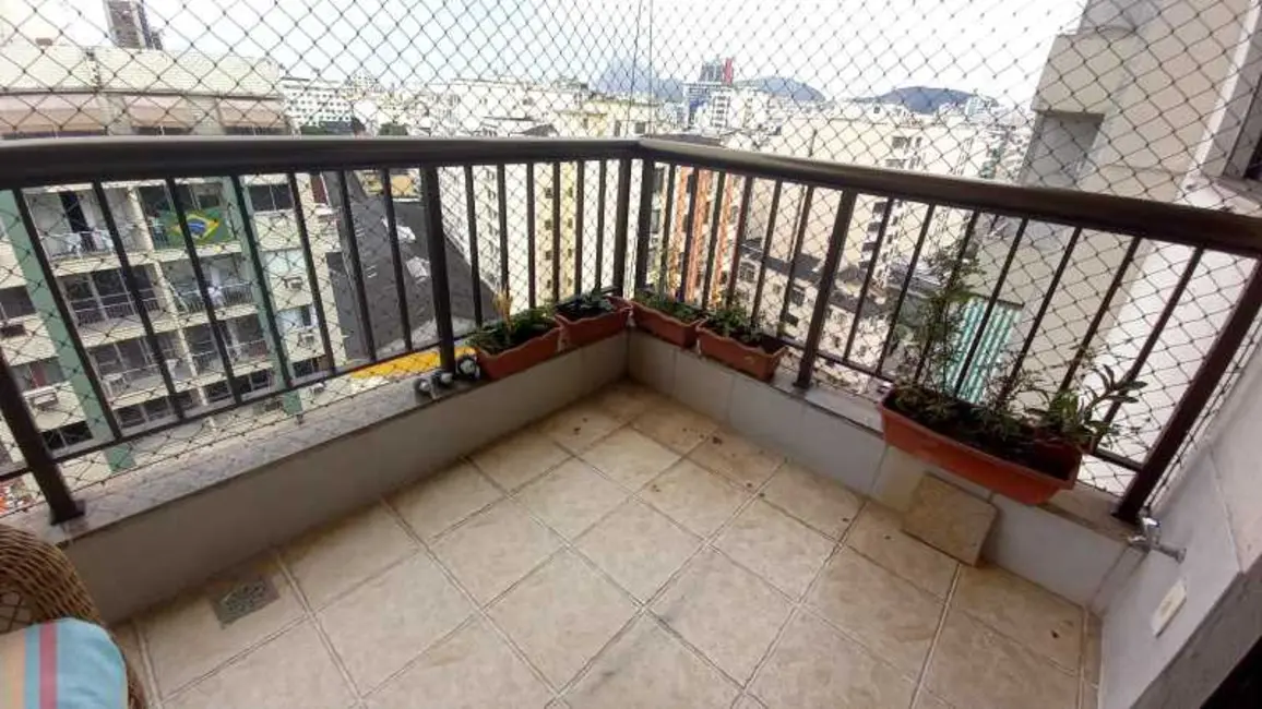 Foto 2 de Apartamento com 2 quartos à venda, 75m2 em Rio De Janeiro - RJ