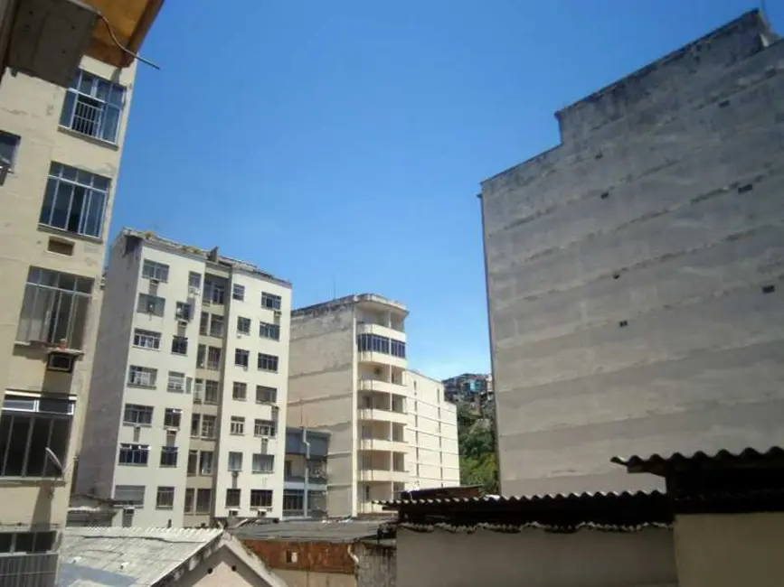 Apartamento com 3 quartos à venda, 120m2 em Rio De Janeiro - RJ - imagem 4 Foto 4 de Apartamento com 3 quartos à venda, 120m2 em Rio De Janeiro - RJ