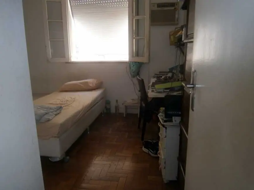 Apartamento com 3 quartos à venda, 120m2 em Rio De Janeiro - RJ - imagem 9 Foto 9 de Apartamento com 3 quartos à venda, 120m2 em Rio De Janeiro - RJ