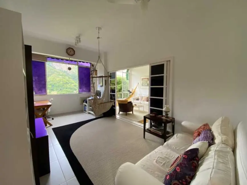 Foto 3 de Apartamento com 2 quartos à venda, 86m2 em Rio De Janeiro - RJ