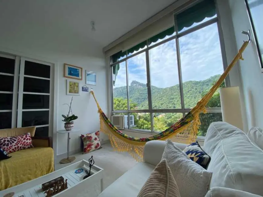 Foto 2 de Apartamento com 2 quartos à venda, 86m2 em Rio De Janeiro - RJ