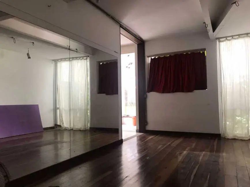 Foto 9 de Casa Comercial com 1 quarto à venda, 451m2 em Rio De Janeiro - RJ
