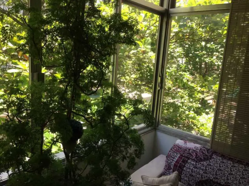 Foto 5 de Apartamento com 3 quartos à venda, 150m2 em Rio De Janeiro - RJ