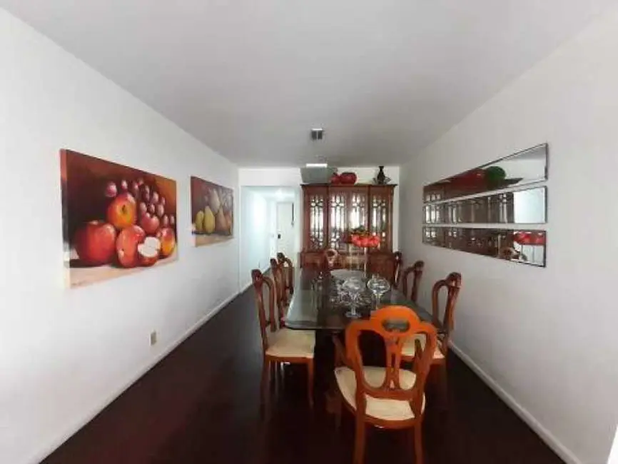 Foto 3 de Apartamento com 4 quartos à venda, 170m2 em Rio De Janeiro - RJ