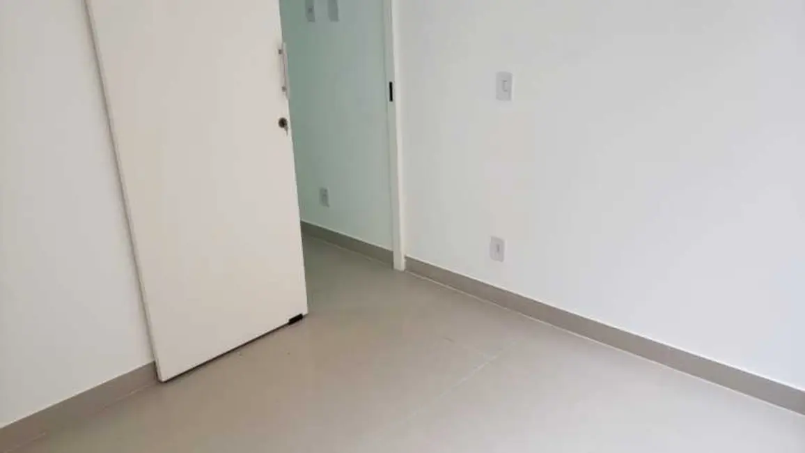 Foto 4 de Apartamento com 1 quarto à venda, 30m2 em Rio De Janeiro - RJ