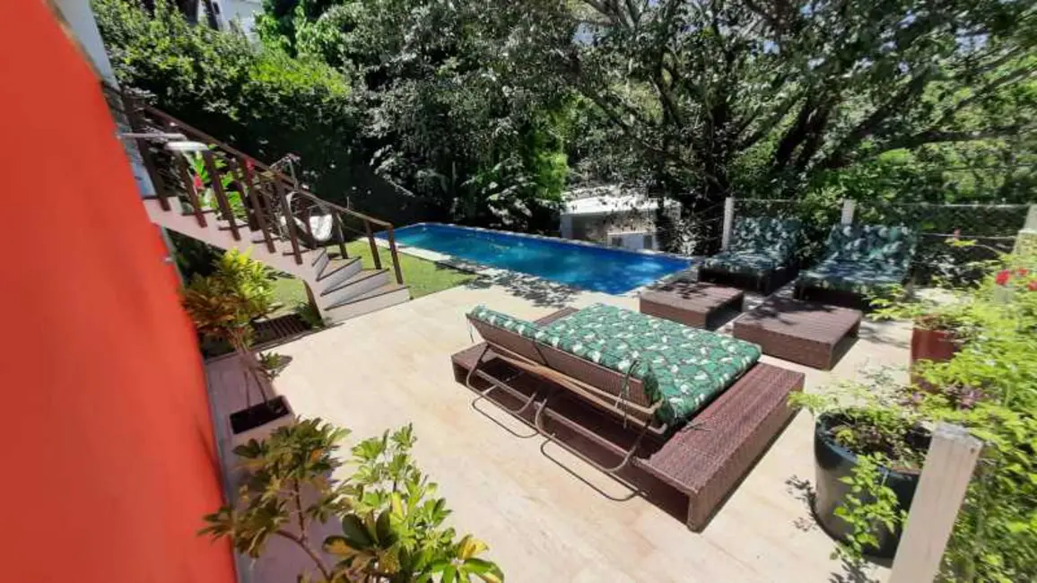 Foto 1 de Casa com 3 quartos à venda, 369m2 em Rio De Janeiro - RJ