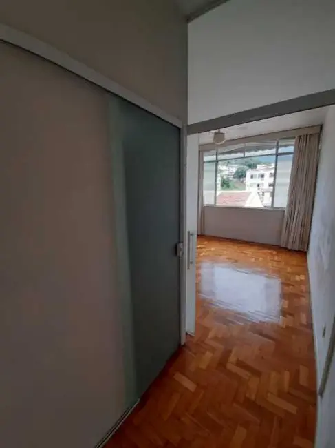 Apartamento com 1 quarto à venda, 50m2 em Rio De Janeiro - RJ - imagem 1 Foto 1 de Apartamento com 1 quarto à venda, 50m2 em Rio De Janeiro - RJ