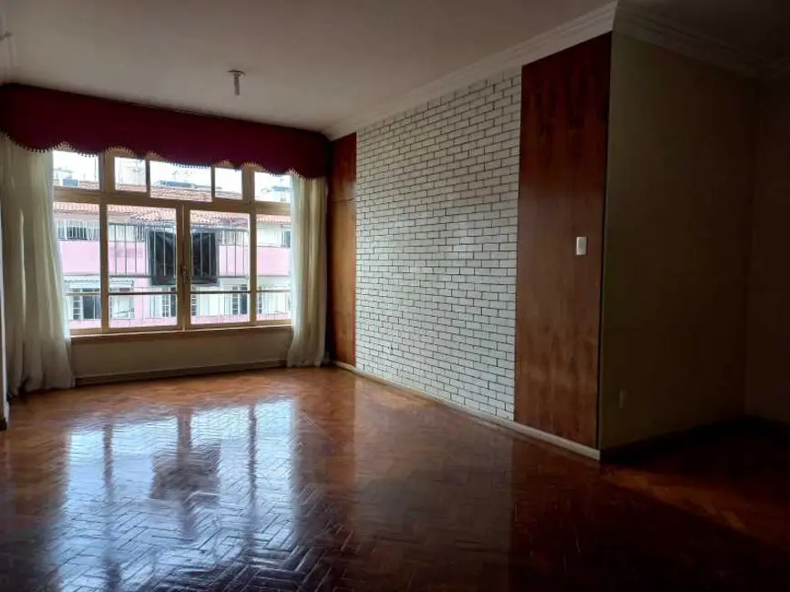 Foto 3 de Apartamento com 3 quartos à venda, 131m2 em Rio De Janeiro - RJ