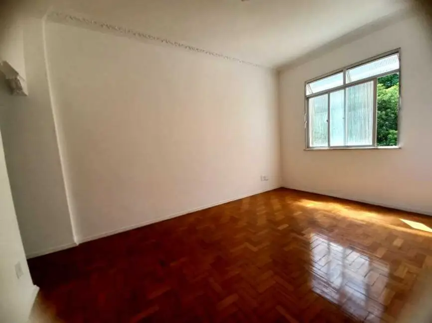 Apartamento com 1 quarto à venda, 51m2 em Rio De Janeiro - RJ - imagem 5 Foto 5 de Apartamento com 1 quarto à venda, 51m2 em Rio De Janeiro - RJ