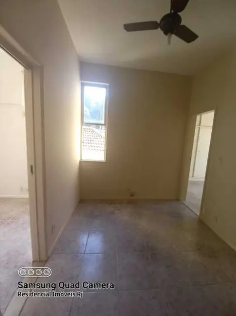 Foto 5 de Apartamento com 2 quartos para alugar, 60m2 em Rio De Janeiro - RJ