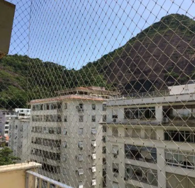 Foto 2 de Apartamento com 2 quartos à venda, 70m2 em Rio De Janeiro - RJ