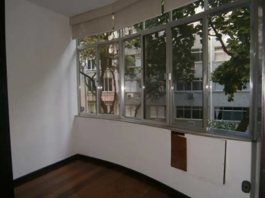 Foto 2 de Apartamento com 3 quartos à venda, 155m2 em Rio De Janeiro - RJ