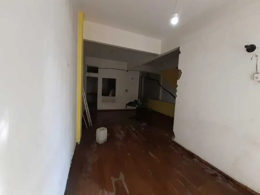 Foto 3 de Casa Comercial à venda, 600m2 em Rio De Janeiro - RJ