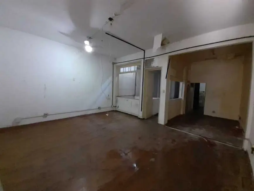 Foto 4 de Casa Comercial à venda, 600m2 em Rio De Janeiro - RJ