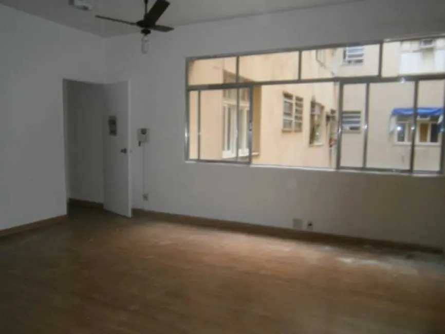 Sala Comercial para alugar, 38m2 em Rio De Janeiro - RJ - imagem 2 Foto 2 de Sala Comercial para alugar, 38m2 em Rio De Janeiro - RJ