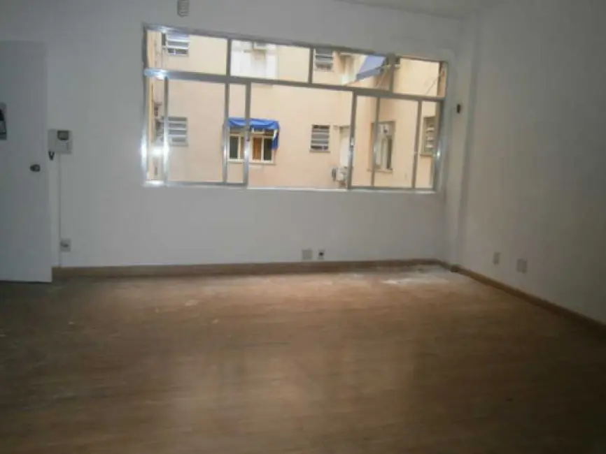 Sala Comercial para alugar, 38m2 em Rio De Janeiro - RJ - imagem 1 Foto 1 de Sala Comercial para alugar, 38m2 em Rio De Janeiro - RJ