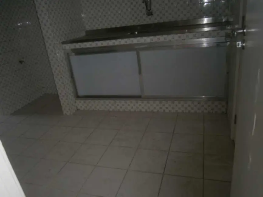 Apartamento com 3 quartos para alugar, 160m2 em Rio De Janeiro - RJ - imagem 6 Foto 6 de Apartamento com 3 quartos para alugar, 160m2 em Rio De Janeiro - RJ
