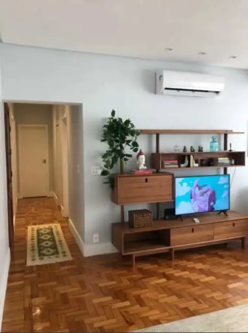 Foto 2 de Apartamento com 2 quartos à venda, 70m2 em Rio De Janeiro - RJ