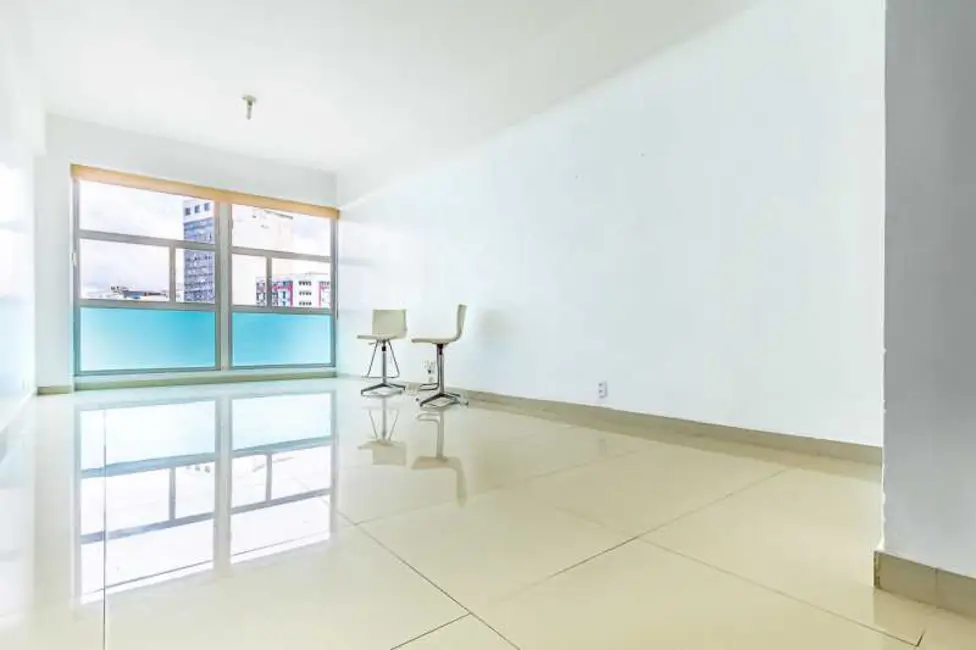 Sala Comercial à venda, 33m2 em Rio De Janeiro - RJ - imagem 4 Foto 4 de Sala Comercial à venda, 33m2 em Rio De Janeiro - RJ
