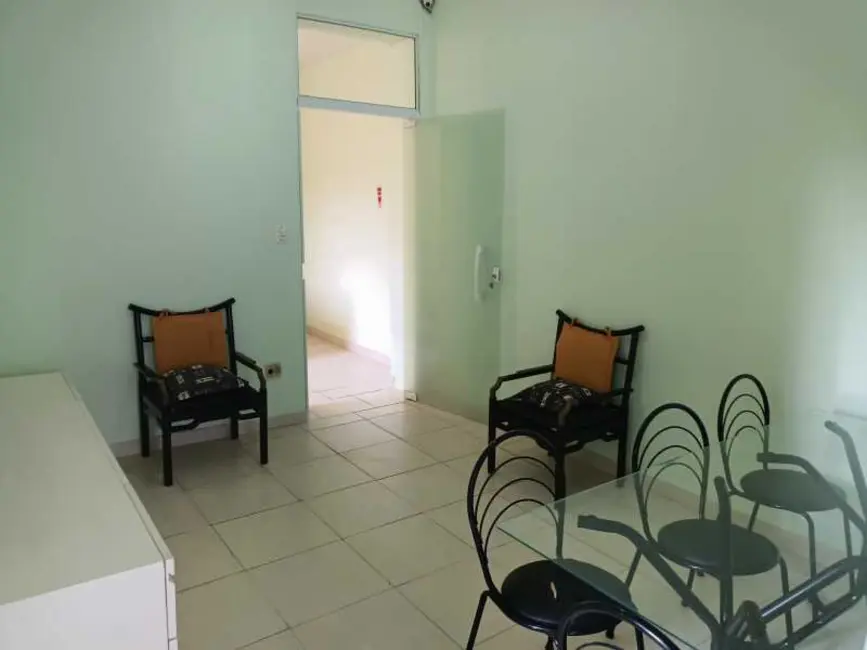 Foto 7 de Casa com 8 quartos para alugar, 350m2 em Rio De Janeiro - RJ