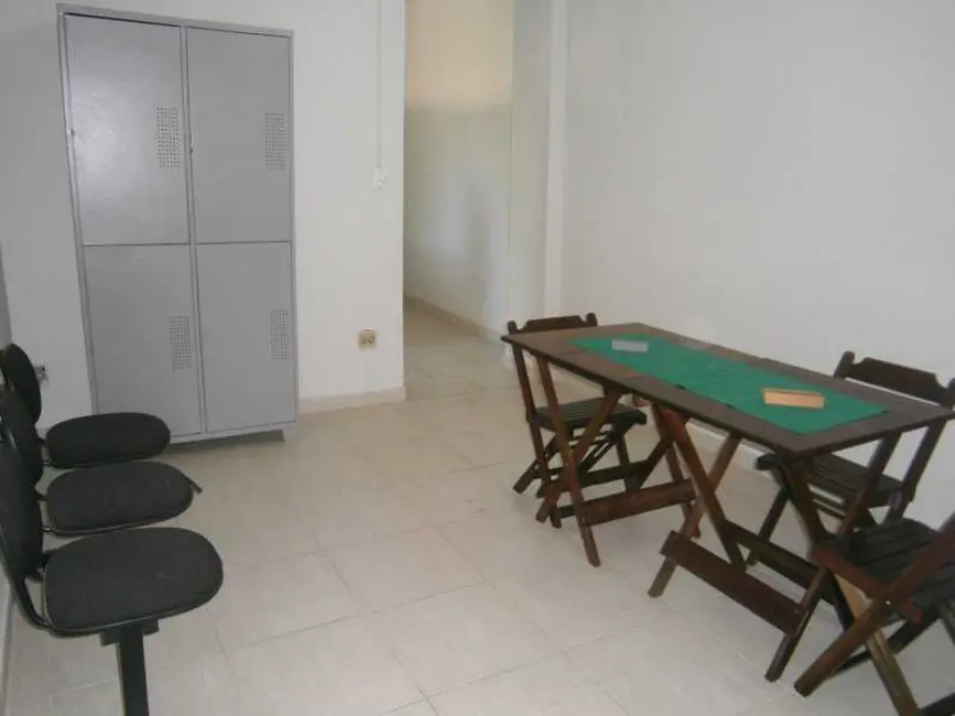 Foto 18 de Casa com 8 quartos para alugar, 350m2 em Rio De Janeiro - RJ