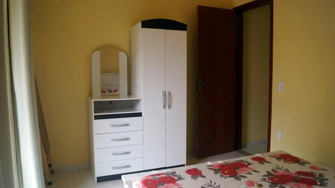 Foto 5 de Casa com 3 quartos à venda e para alugar, 112m2 em Cabo Frio - RJ